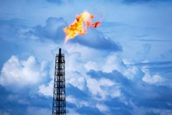 Газ от &laquo;Газпрома&raquo; за год подешевел на треть