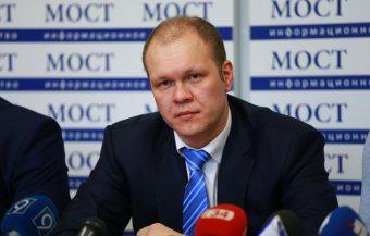 Нардеп от &laquo;Народного фронта&raquo; не задекларировал 2-3 миллиарда гривен