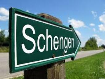 EU Assesses Losses in Case Of Schengen&rsquo;s Demise