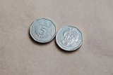 Тренд изменился: Гривня на межбанке продолжает укрепляться