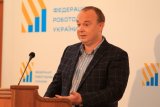Присвоение миллионов "Ощадбанка": задержали сына нардепа