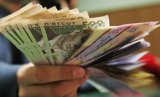 Українці почали позичати у банків більше грошей