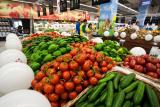 Обсяги роздрібної торгівлі в Україні знизились на 7,5%