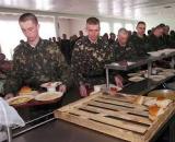 Міноборони розіграло 1,6 мільярда на їжу: лідирує рідна фірма хабарника