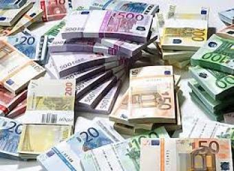 Минфин одолжил 400 млн евро на банки и средний бизнес