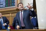 Гройсман задекларував 15,8 млн гривень доходів за 2016 рік