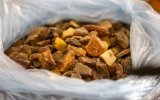 В Ровно полиция изъяла янтаря на 200 тыс. грн
