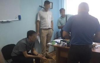 На Киевщине СБУ задержала на взятке трех прокуроров