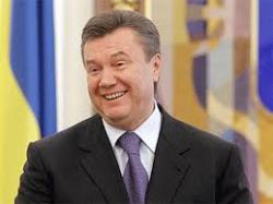 Yanukovych signs Law on bills of exchange