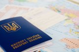 В Киеве задержали женщину за незаконное ускорение выдачи биометрических паспортов