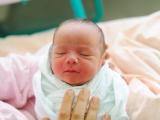 Європейські ціни без сервісу: скільки коштує народити дитину в Україні