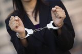 У Києві дві шахрайки обдурили 400 осіб