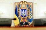 Порошенко ліквідував ряд консультативних груп при Президентові України