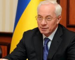 М.Азаров очікує що 2013 р. завершиться із зростанням ВВП