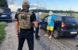 Винницкого налоговика задержали за вымогательство полумиллионной взятки