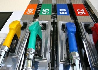 Постачання бензину з Росії в Казахстан обмежать з 25 серпня