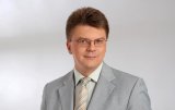 Молодіжному міністру Жданову нарахували зарплату, яка в рази перевищує його оклад