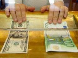 НБУ продовжив обов'язковий продаж 50% валютної виручки юрособам