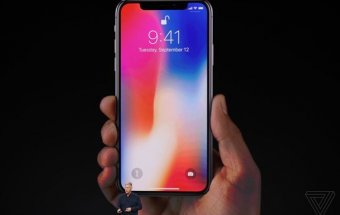 Apple відвантажила рекордно низьку партію iPhone X
