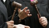 Стало известно, сколько судей уволили в Украине за год