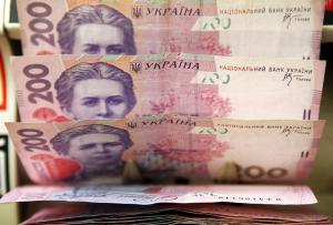 Грошова маса в Україні в лютому зросла на 4,4%