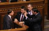 Довгий вимагає зняти з нього недоторканність
