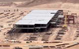 Не тільки Hyperloop. Омелян вирішив переконувати Tesla побудувати в Україні Gigafactory