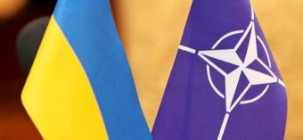 КМУ инициирует отмену внеблокового статуса Украины и курс на членство в НАТО