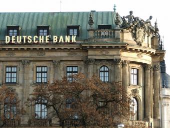 Регулятор ФРГ не будет штрафовать Deutsche Bank по делу об отмывании денег из РФ