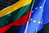 Литва готова перейти на евро в 2015г.