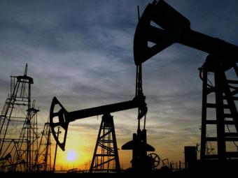 Катар вслед за Саудовской Аравией снизил цены на нефть более чем на $1