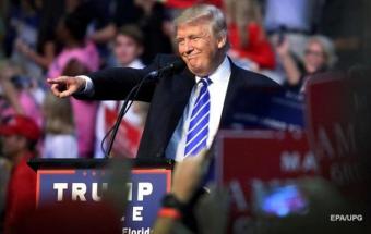 Трамп почти сравнялся по популярности с Клинтон