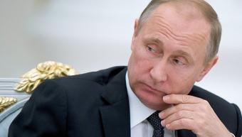 Путин поручил создать базу данных о страховании имущества от рисков ЧС, Россия