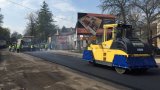 Омелян рассказал, сколько стоит ремонт дорог в Украине