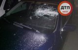 У Києві обстріляли автомобіль та викрали людину