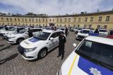 Нацполіція отримала 635 нових гібридних авто