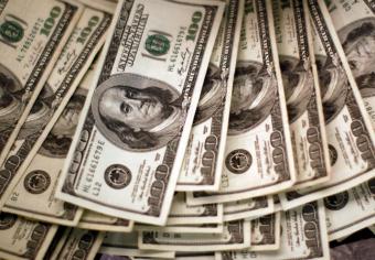 НБУ продав банкам понад 40 мільйонів доларів