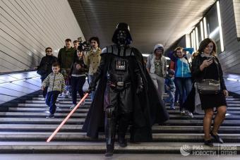 Посольство России в Британии призвало всех &laquo;переходить на темную сторону&raquo;