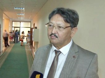 Розробник нового алфавіту Казахстану прокоментував звинувачення в корупції