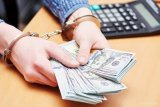 Начальник поліції аеропорту &laquo;Київ&raquo; попався на хабарі