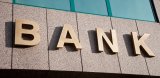 НБУ приказал блокировать и закрывать счета непроверенных украинцев