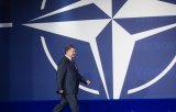 Порошенко решил спросить у украинцев, хотят ли они в ЕС и НАТО