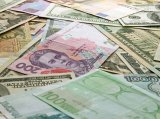 Гривня на межбанке укрепилась до 26,20 за доллар