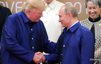 Путин мог запугать Трампа &minus; экс-глава ЦРУ