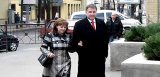 Жена Авакова заработала в 57 раз больше мужа