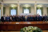 Троянди з сала: в мережі з&rsquo;явилося фото з &laquo;прощальної&raquo; вечірки Гонтаревої