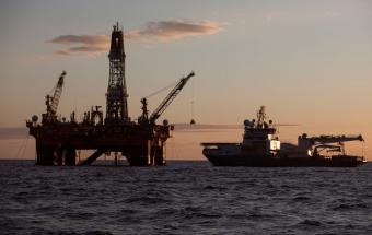 Цены на нефть ускорили снижение