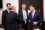 Renault может открыть производство в Украине - Гройсман
