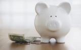 Украинцы с начала года сократили размер вкладов на 3,5%