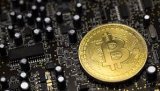 Биткоин поднялся выше 8 тысяч долларов